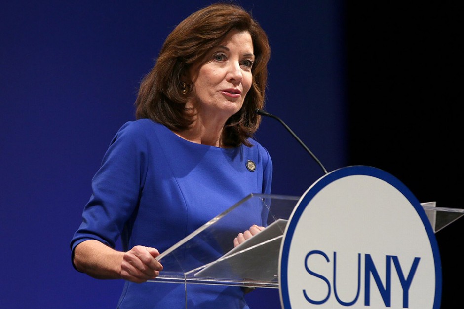 Governor Hochul Names Stony Brook a Flagship University in State of the State Address image